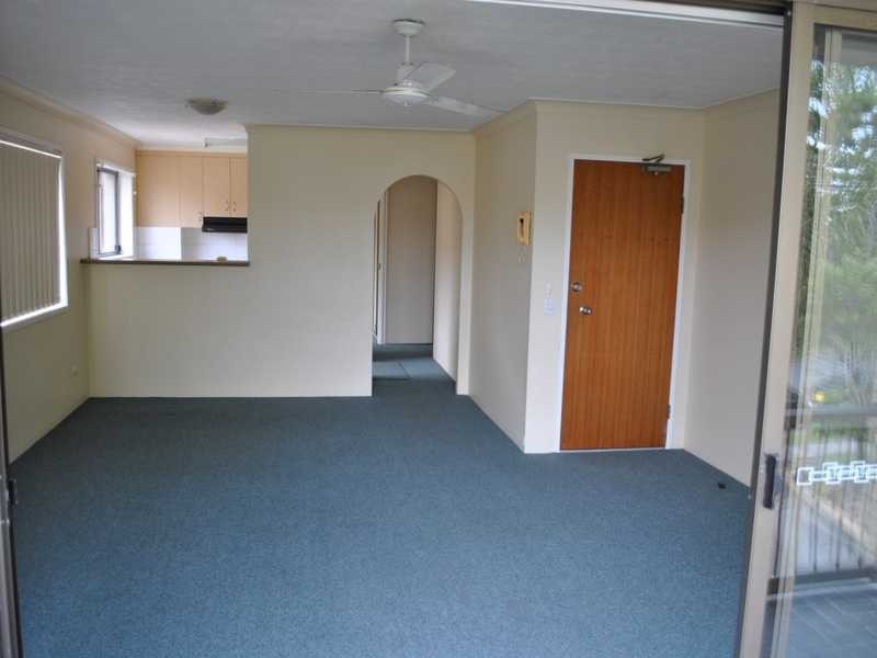 5 / 25 Armrick, Broadbeach QLD 4218