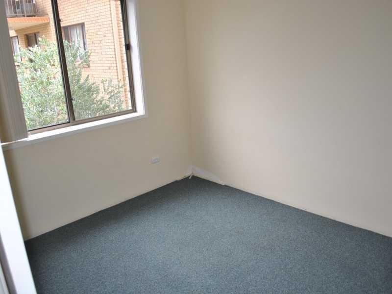 5 / 25 Armrick, Broadbeach QLD 4218