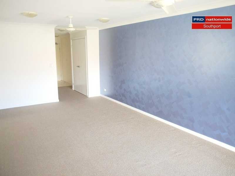 Unit 11/15-17 Lloyd Street, Southport QLD 4215