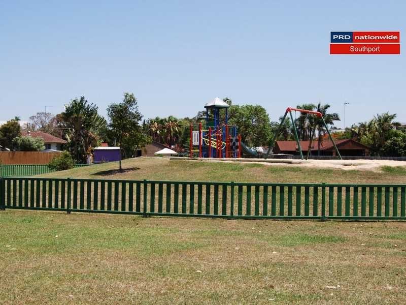 3 Lovett Court, Southport QLD 4215