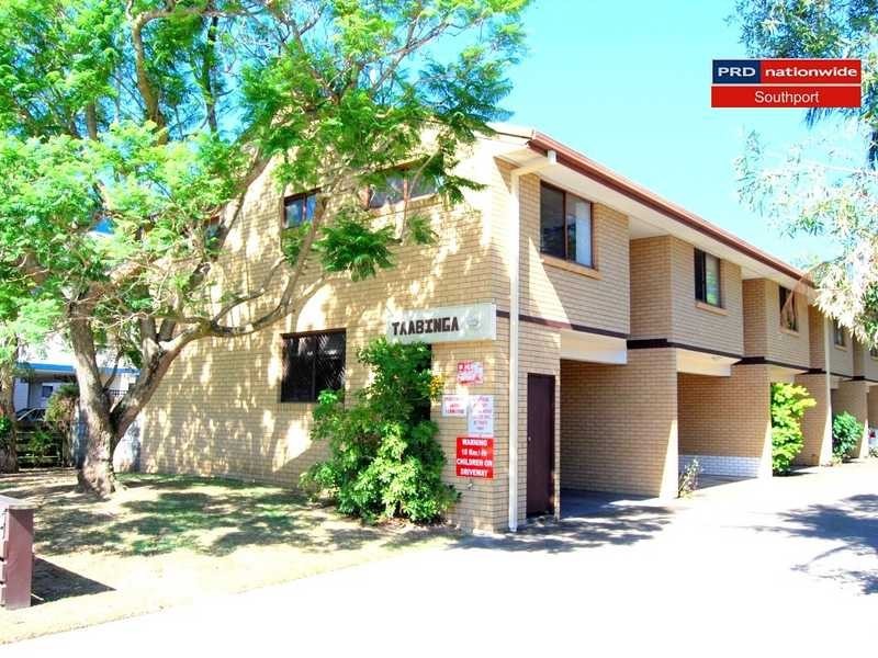 Unit 1/9 Proud, Labrador QLD 4215