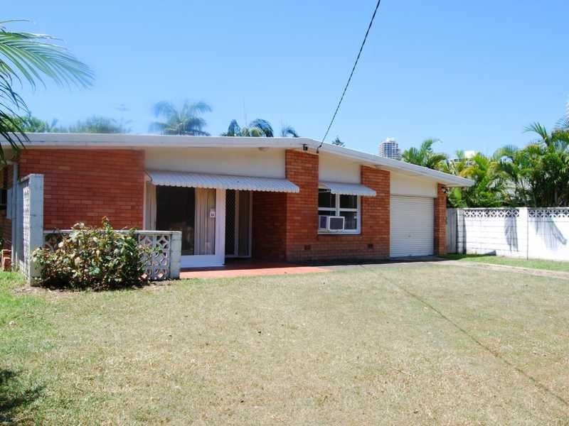 12 Brindisi Avenue, Surfers Paradise QLD 4217