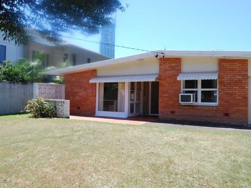 12 Brindisi Avenue, Surfers Paradise QLD 4217