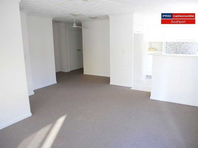 Unit 3/15-17 Lloyd Street, Southport QLD 4215