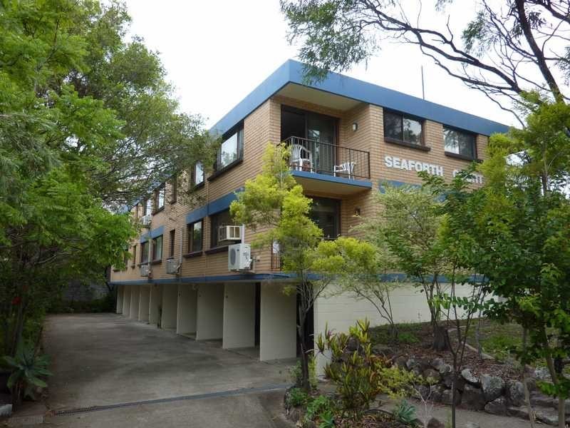 4 /16 Andrews Street, Southport QLD 4215