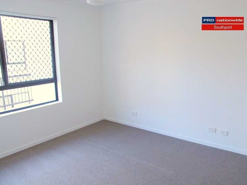 Unit 5/15-17 Lloyd Street, Southport QLD 4215