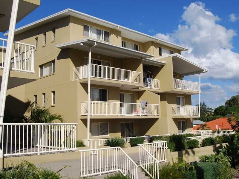 6 / 64-66 Queen Street, Southport QLD 4215