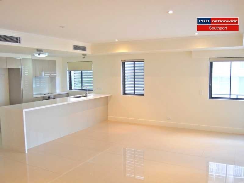 Unit 15/508 Marine Parade, Biggera Waters QLD 4216