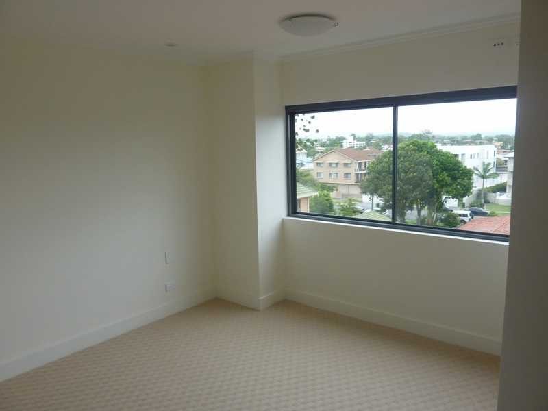 11 / 508 Marine Parade, Biggera Waters QLD 4216