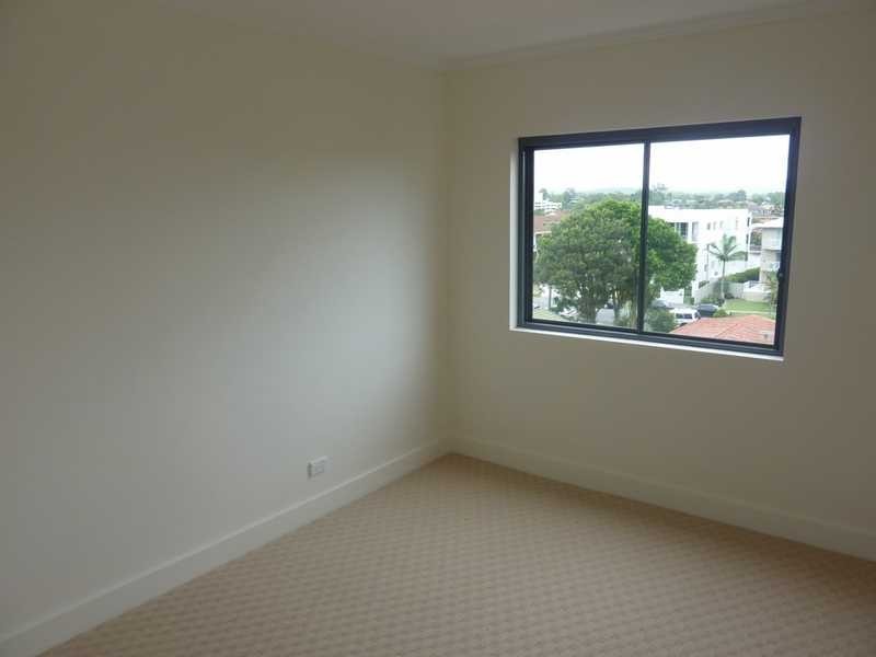 7 / 508 Marine Parade, Biggera Waters QLD 4216