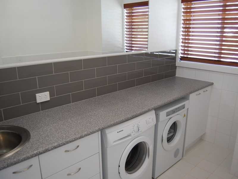 Unit 5/25 Lenneberg Street, Southport QLD 4215