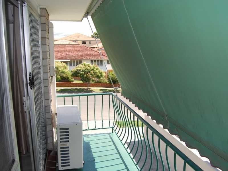 Unit 5/25 Lenneberg Street, Southport QLD 4215