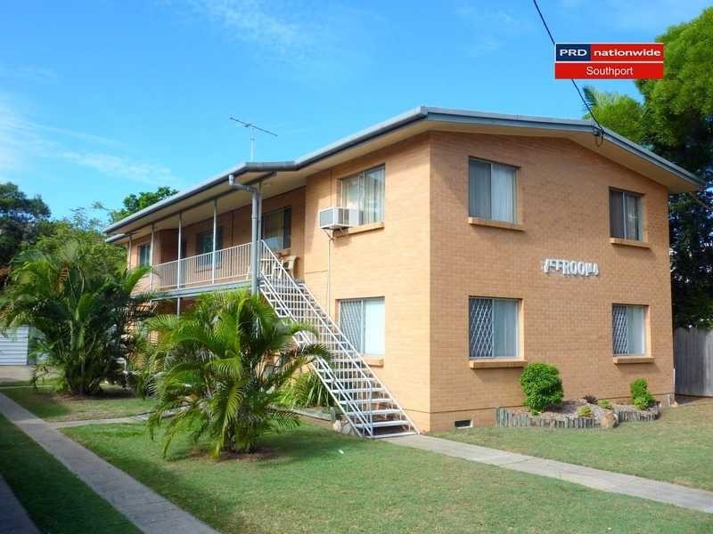 Unit 3/19 Little Norman Street, Southport QLD 4215