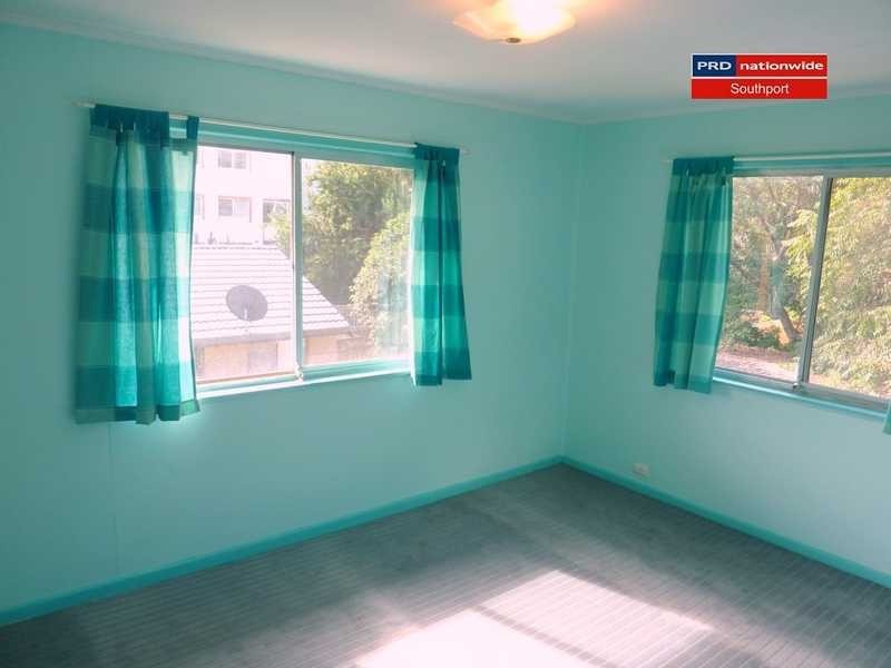 Unit 3/19 Little Norman Street, Southport QLD 4215