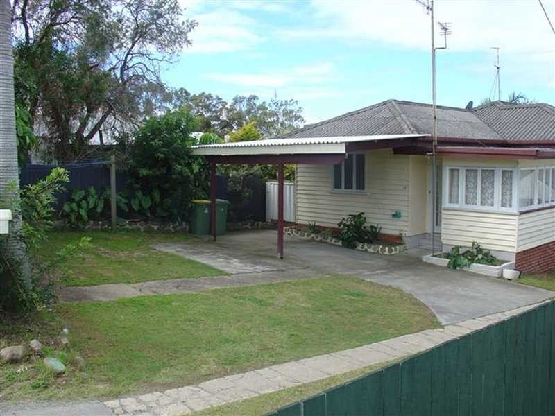 19 Beatty Street, Southport QLD 4215