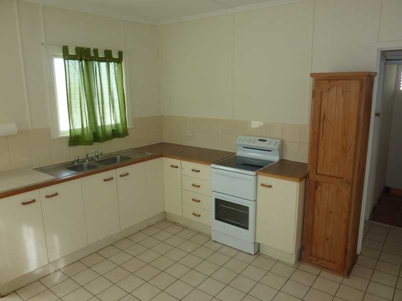 19 Beatty Street, Southport QLD 4215