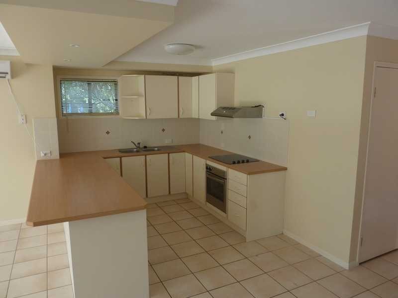 1/45 Parker Street, Labrador QLD 4215