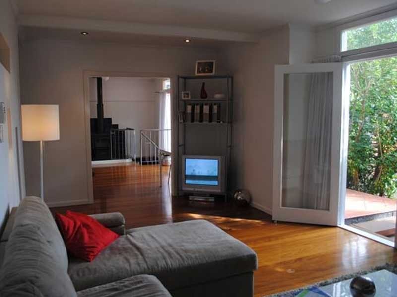 6 West King Lane, Southport QLD 4215