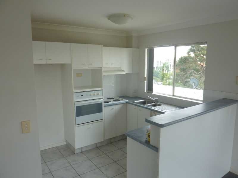 6/14 Oatland Drive, Biggera Waters QLD 4216