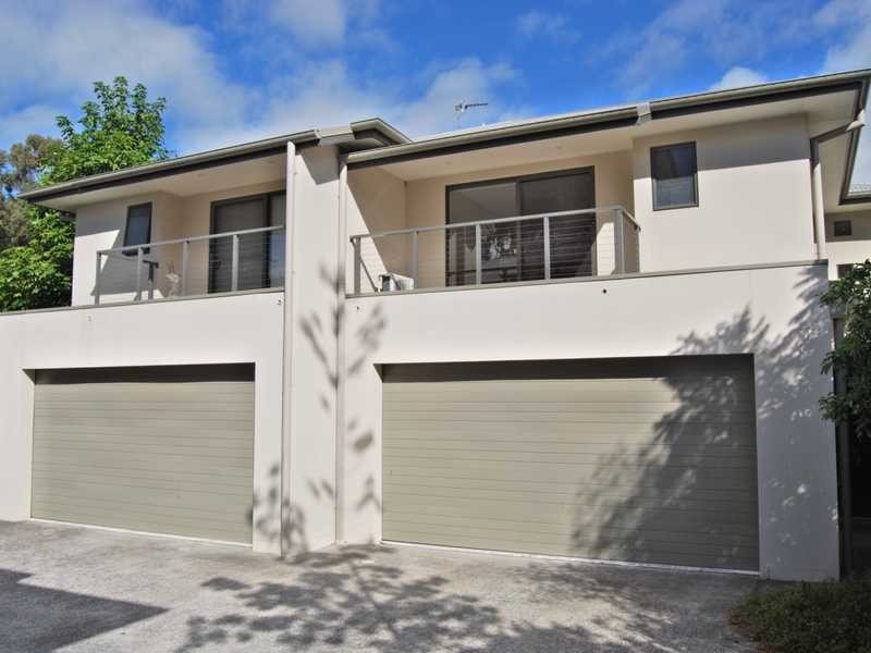 Unit 8/75 Benowa Road, Southport QLD 4215