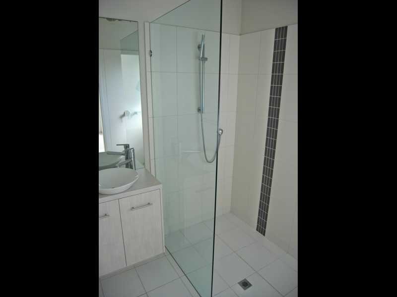Unit 8/75 Benowa Road, Southport QLD 4215