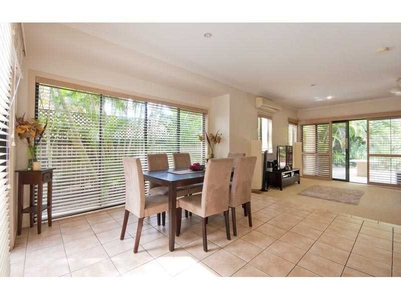 2/14 Vespa Crescent, Surfers Paradise QLD 4217