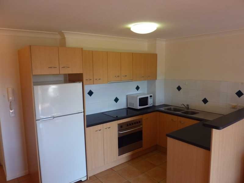 7/12 Paradise Island, Surfers Paradise QLD 4217