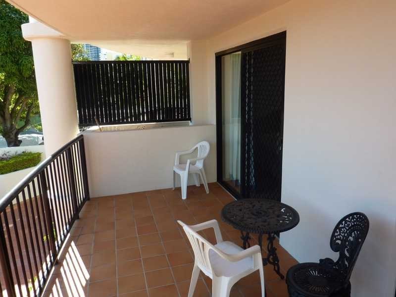 7/12 Paradise Island, Surfers Paradise QLD 4217