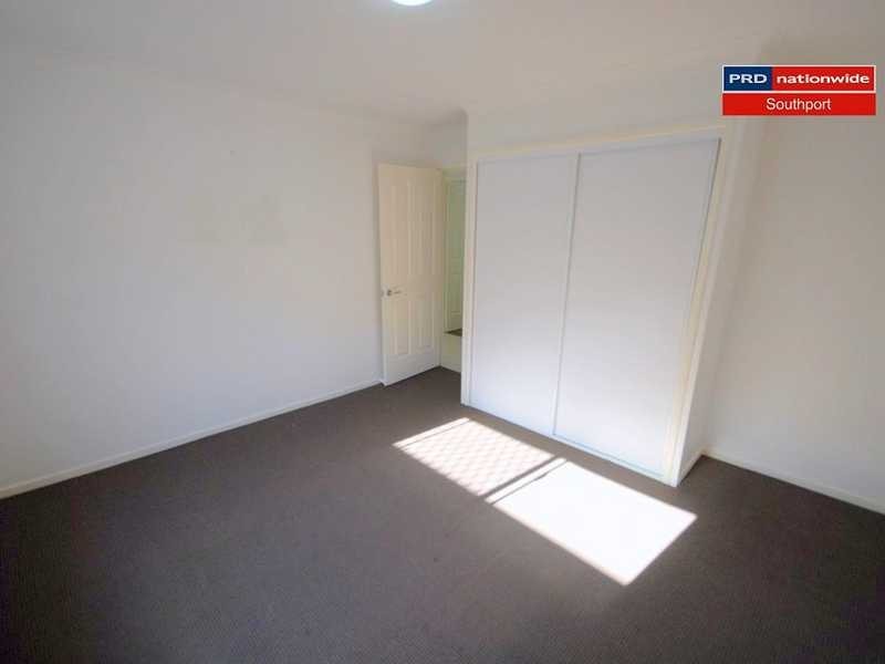 1/14 Judith Avenue, Southport QLD 4215