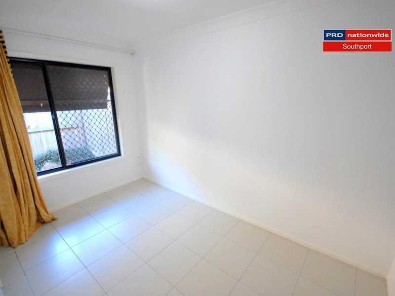 1/14 Judith Avenue, Southport QLD 4215