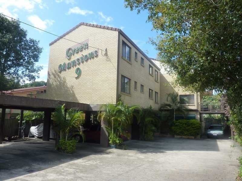 8/9 Rose Street, Southport QLD 4215