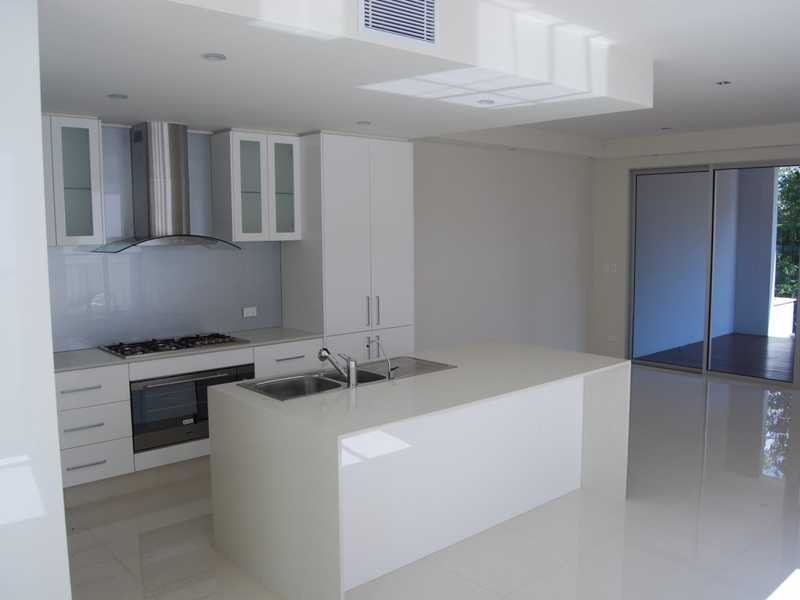 1/13 Oleander Ave, Biggera Waters QLD 4216