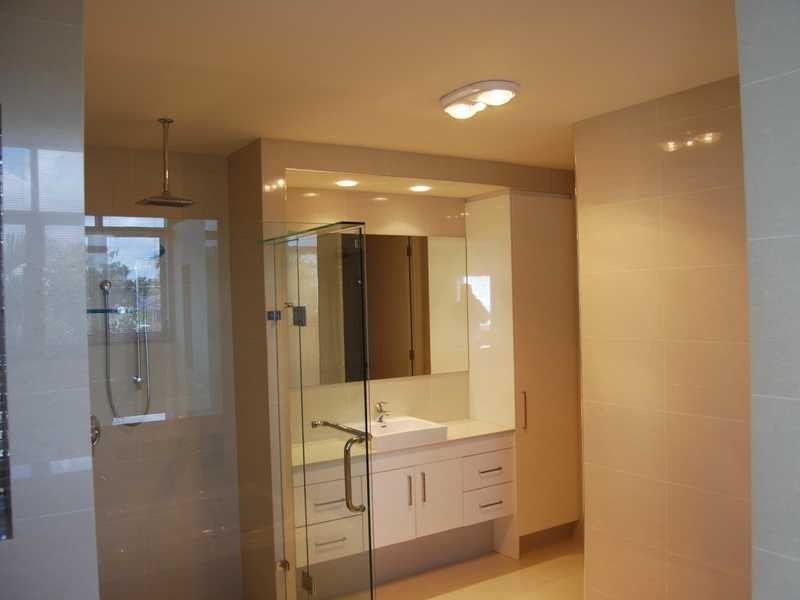 1/13 Oleander Ave, Biggera Waters QLD 4216