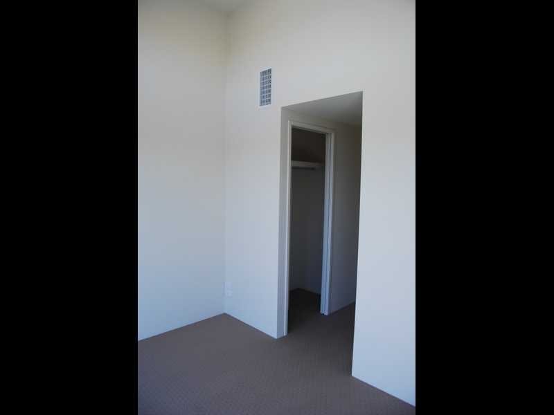 1/13 Oleander Ave, Biggera Waters QLD 4216