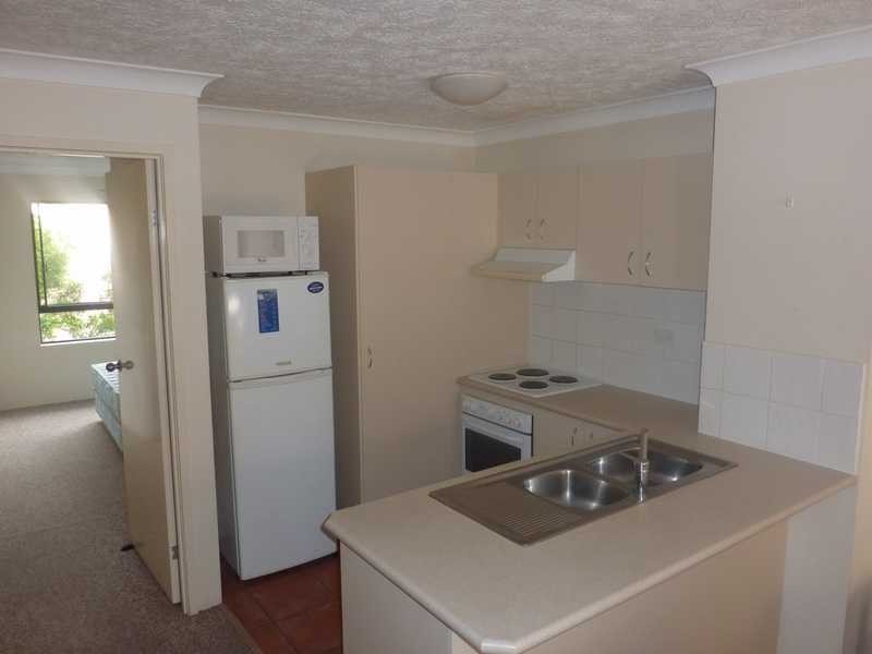 21/ 217 Scarborough Street, Southport QLD 4215