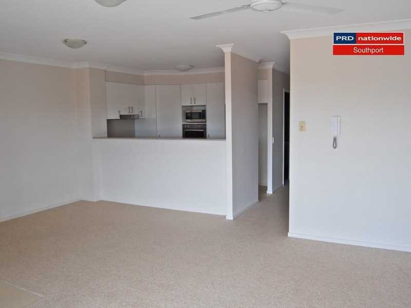 Unit 11/99 Muir Street, Labrador QLD 4215