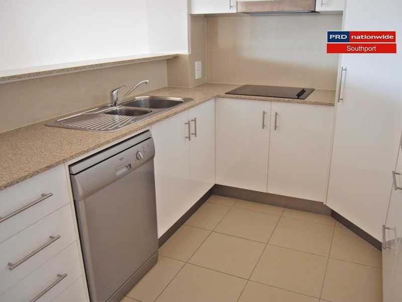 Unit 11/99 Muir Street, Labrador QLD 4215