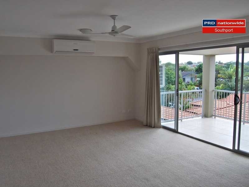 Unit 11/99 Muir Street, Labrador QLD 4215