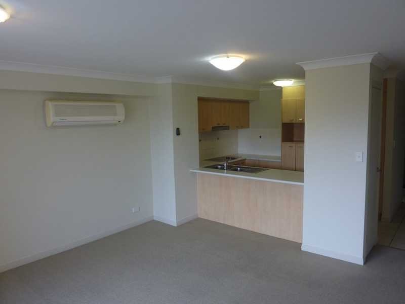 323/292 Marine Parade, Labrador QLD 4215