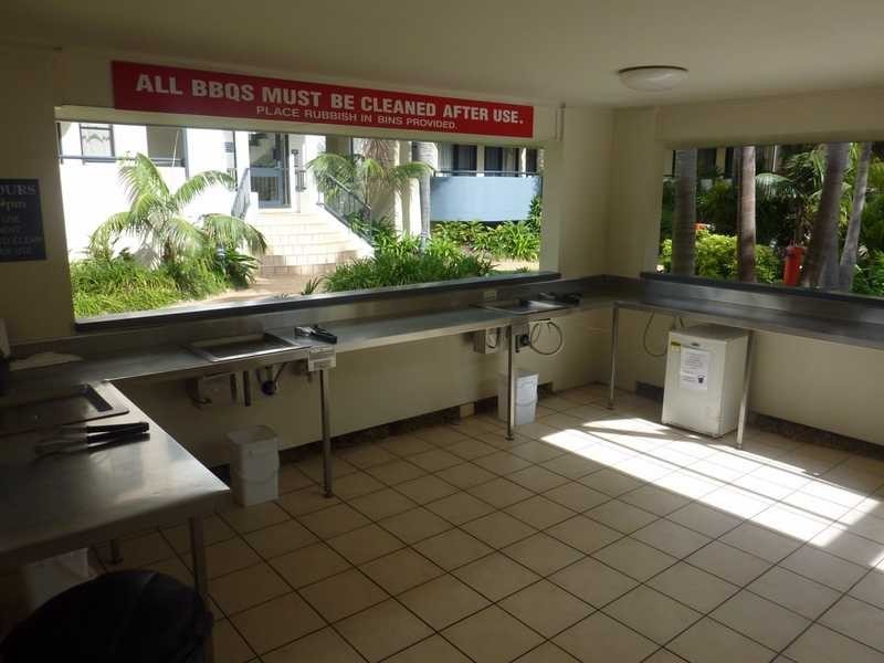 323/292 Marine Parade, Labrador QLD 4215