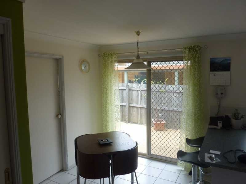 2 / 5 Pamela Court, Labrador QLD 4215