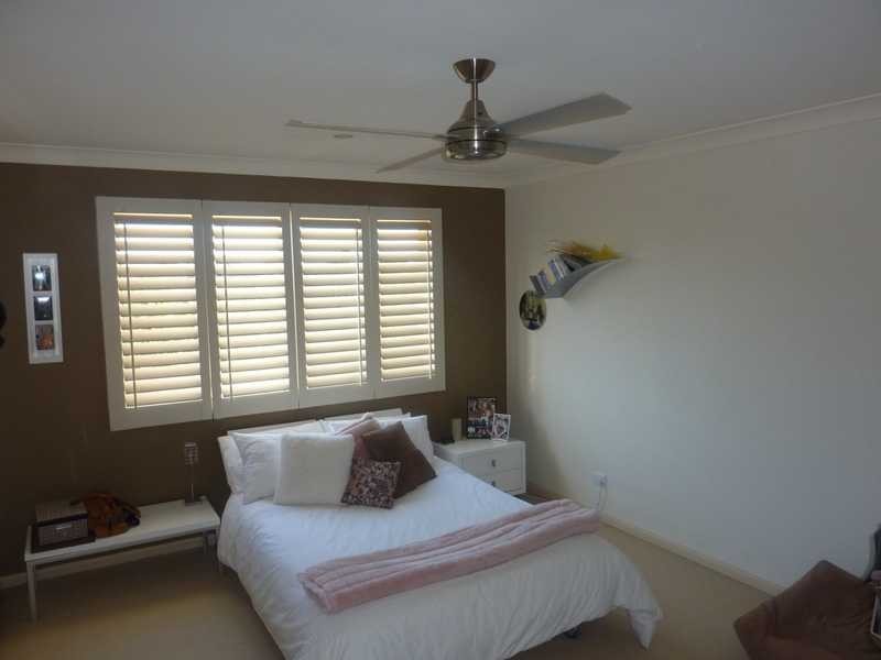 Unit 1/31 Runaway Bay Ave, Runaway Bay QLD 4216