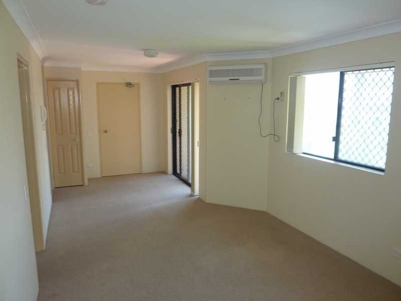 11/434 Marine Parade, Biggera Waters QLD 4216