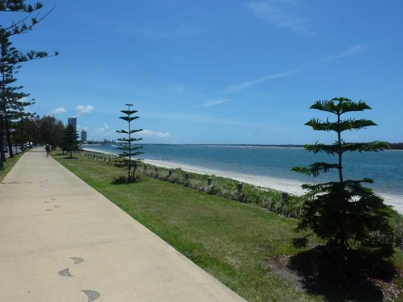 11/434 Marine Parade, Biggera Waters QLD 4216