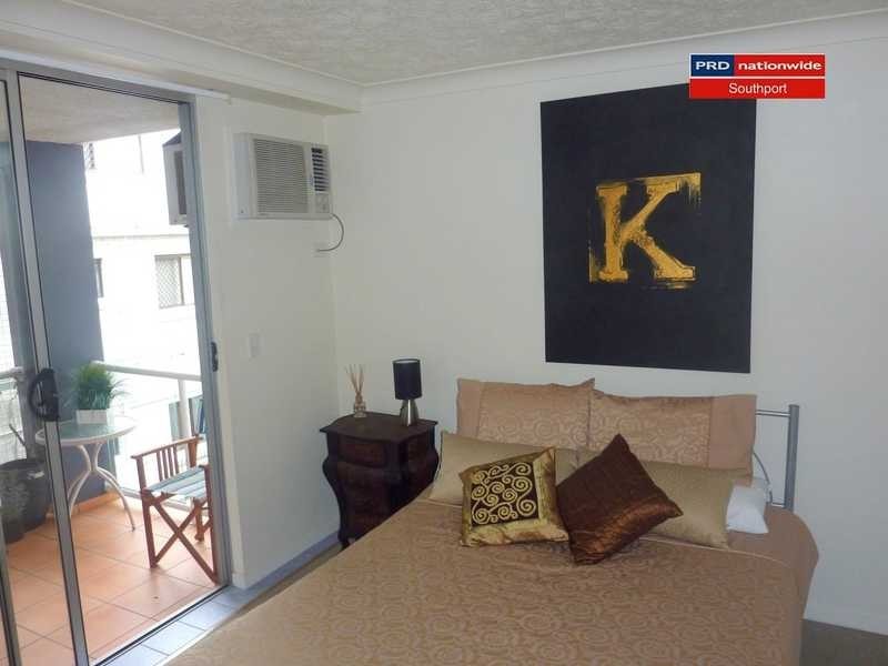 Unit 8/130 Marine Parade, Southport QLD 4215