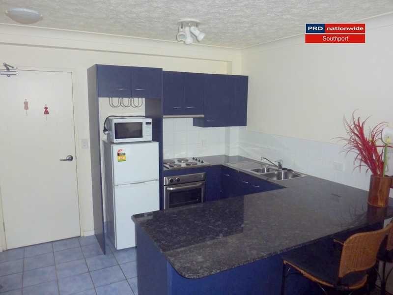 Unit 8/130 Marine Parade, Southport QLD 4215
