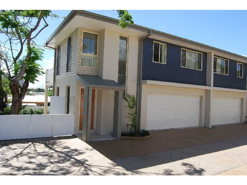 4/4-6 Locke Street, Southport QLD 4215