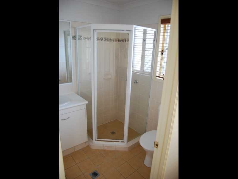 14 Etelka Street, Arundel QLD 4214