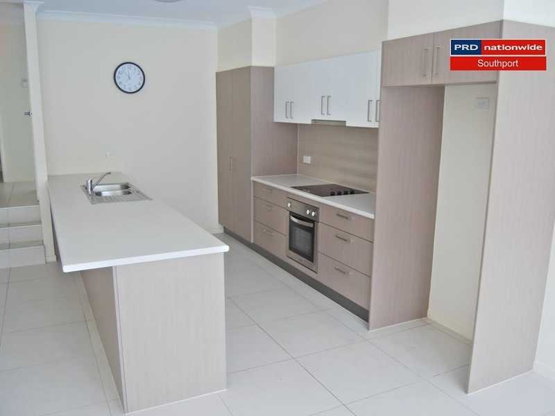 3/9 Ward Street, Southport QLD 4215