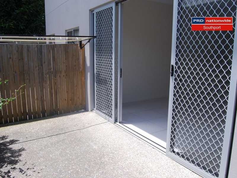 3/9 Ward Street, Southport QLD 4215